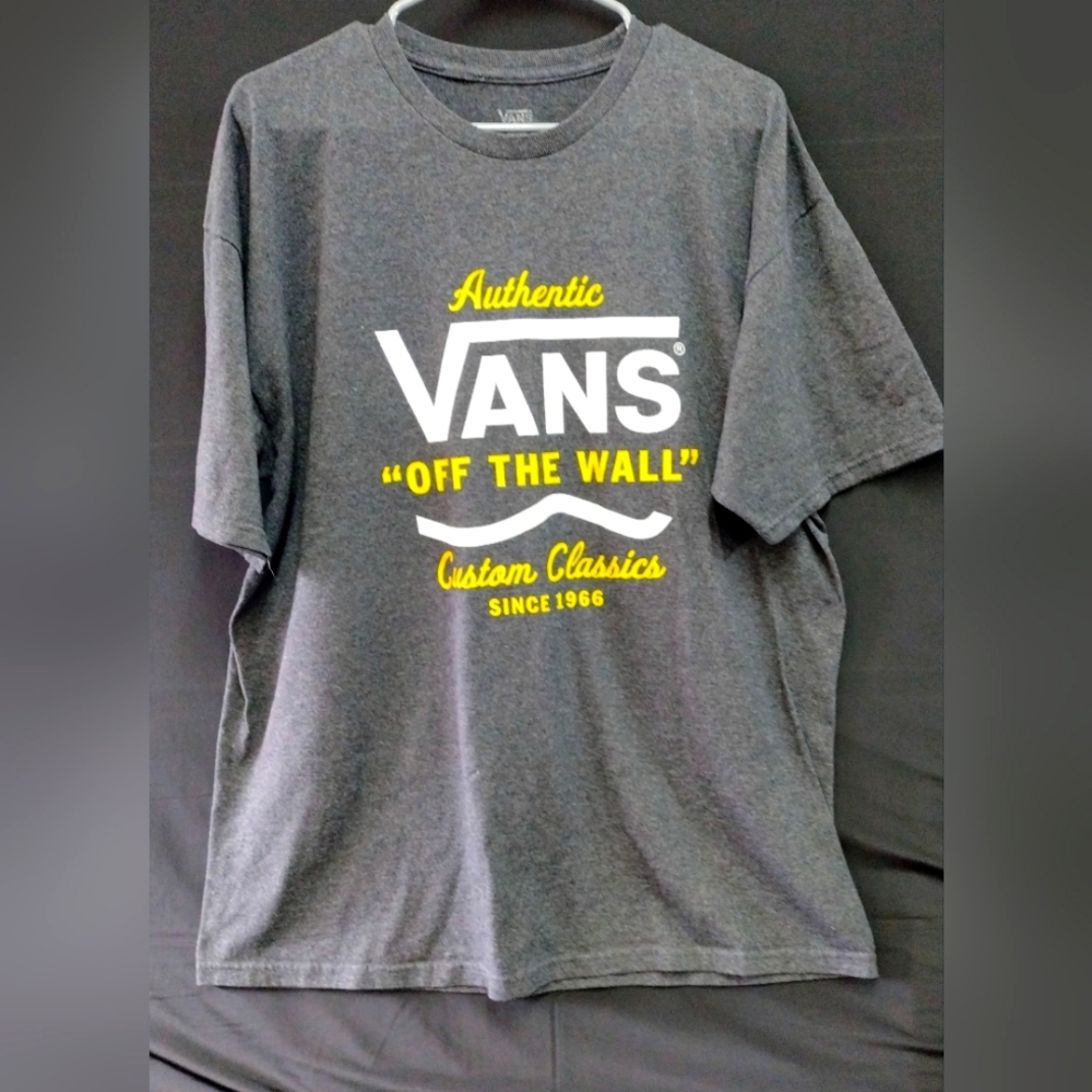 Vans Authentic "Off The Wall"  1966 Custom Classic Tshirt Nwot
